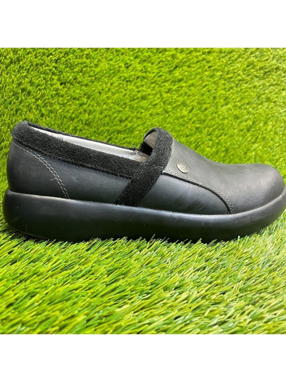 Alegria Emry Womens Size 9.5 Black Casual Classic Leather Slip On Clogs Shoes